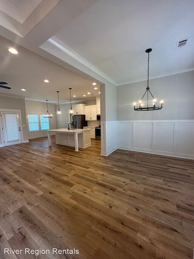 Building Photo - 4 br, 3 bath House - 253 Tallahatchie Drive