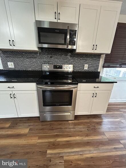 Building Photo - 26326 Skyview Dr