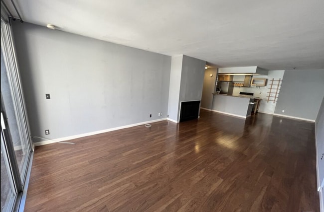 Building Photo - 1745 Camino Palmero St