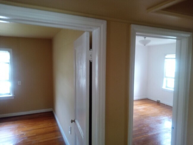 Foto del edificio - 2931 Brook Rd