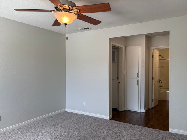 Interior Photo - Beachwood Apartments