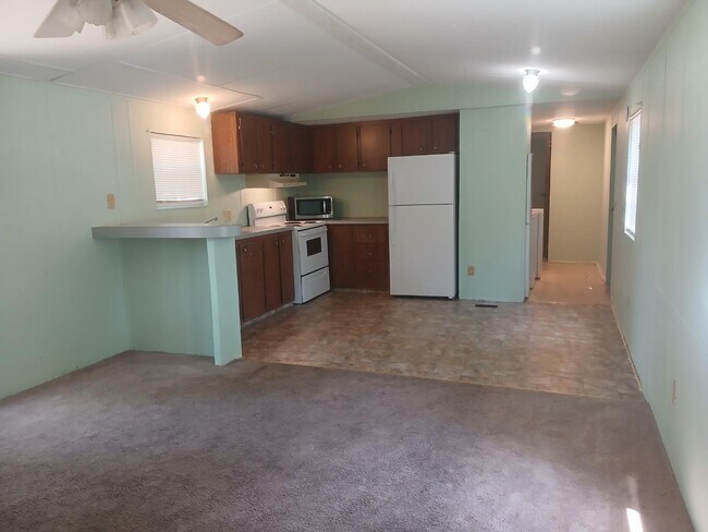 Foto del edificio - 112 NE 78th St