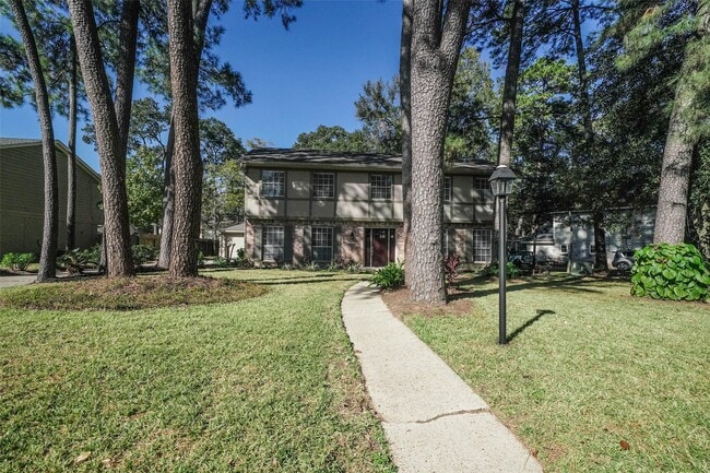 Foto del edificio - 7818 Beaufort Dr