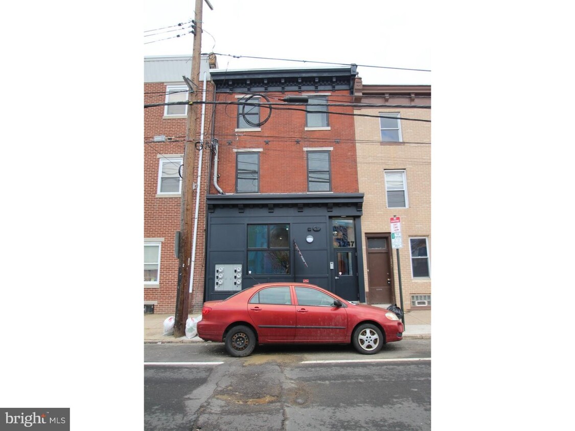 Primary Photo - 1247 N 2nd St