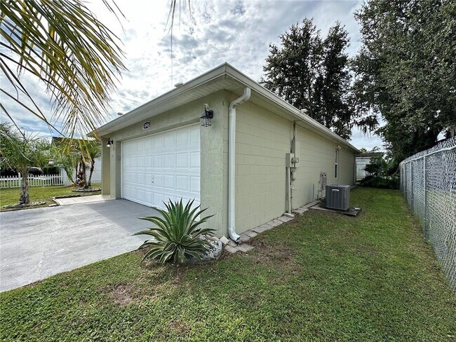 Building Photo - 1145 Orne Ct