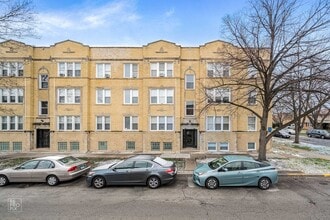 Building Photo - 6205 W 21st Pl