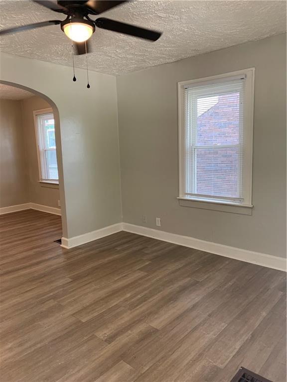 Building Photo - 3171 Boulevard