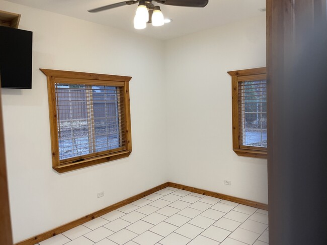 Foto del edificio - 26321 W Grass Lake Rd