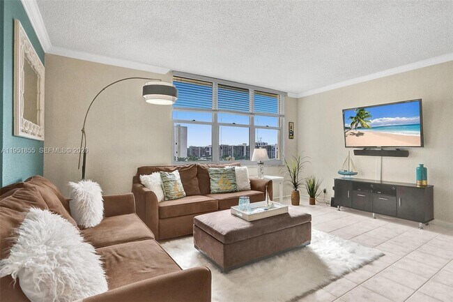 Building Photo - 2501 S Ocean Dr