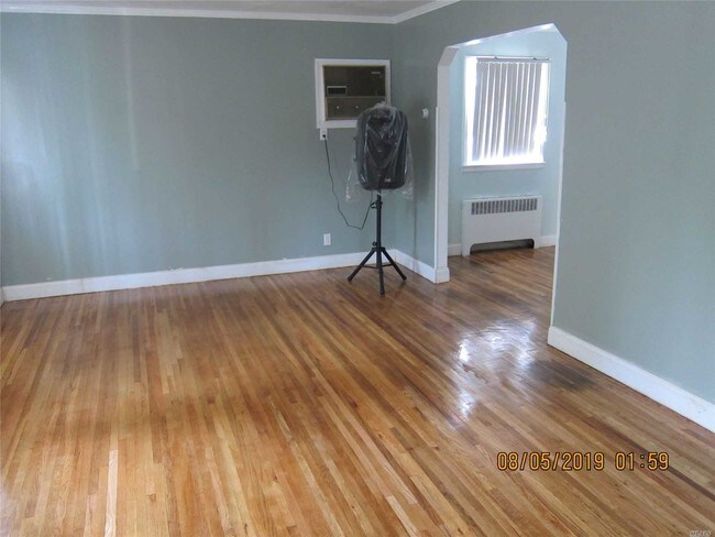 Building Photo - 257-19 148th Dr