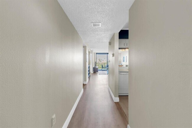 Building Photo - 4823 Ebbtide Ln