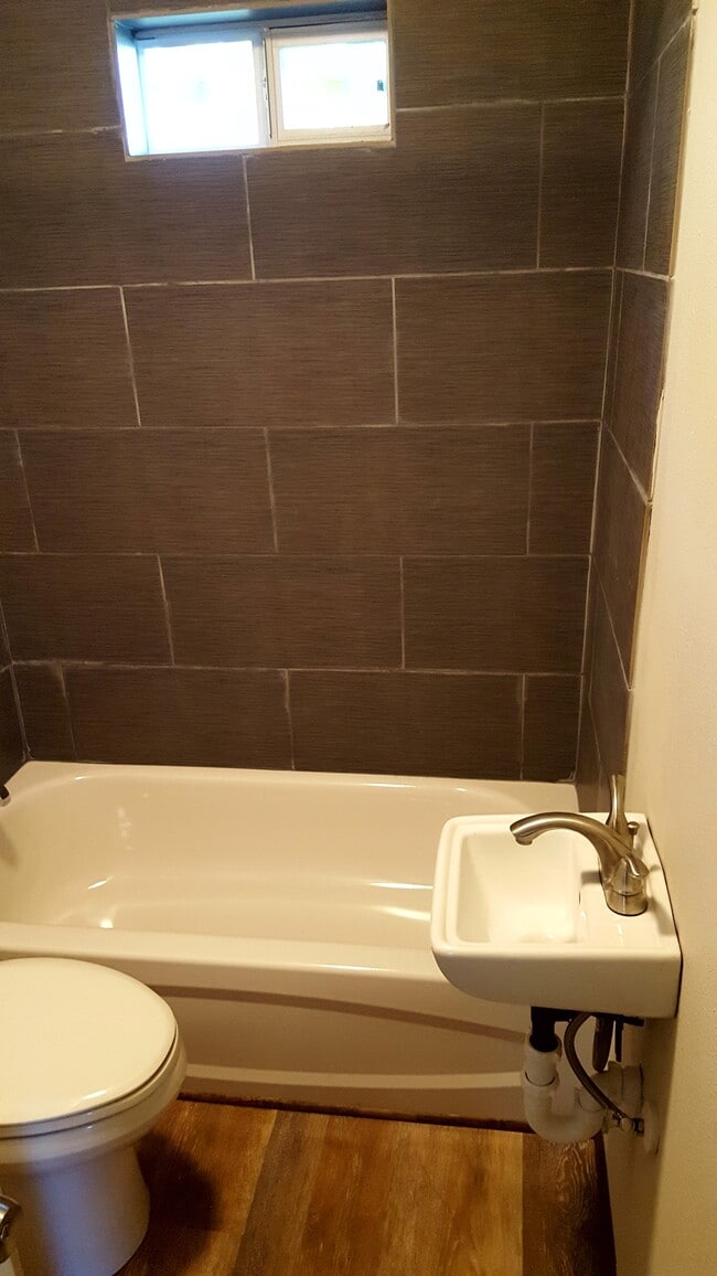 Foto del edificio - 1145 N 3rd St