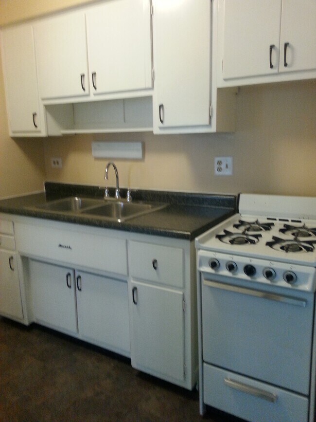 Maple Crossing Apartments Villa Park, IL