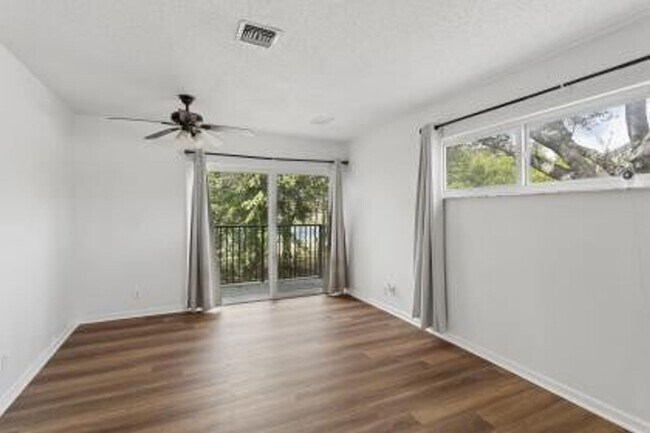 Building Photo - 17021 N BAY RD #706 SUNNY ISLES BEACH, FL 33160