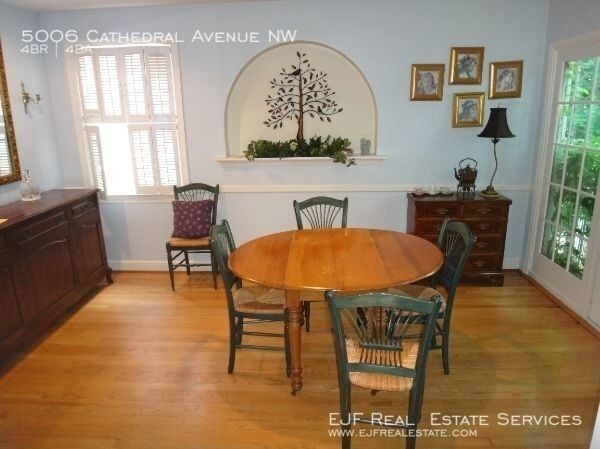 Foto del edificio - 5006 Cathedral Ave NW