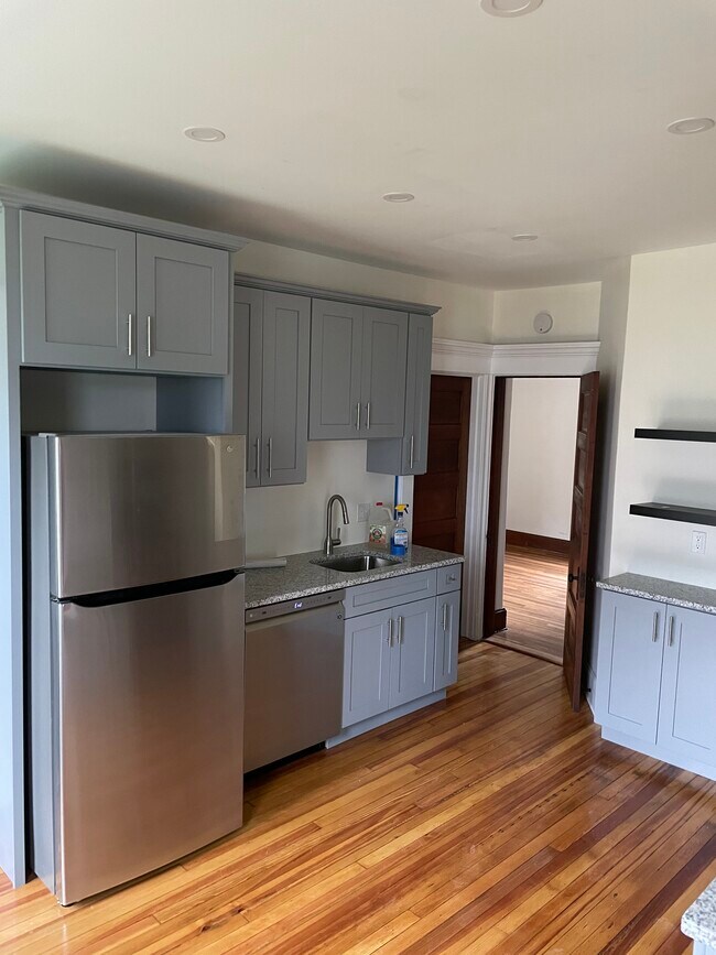 Foto del edificio - 24 Winthrop Ter