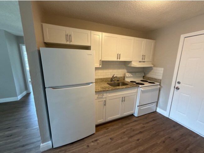 Foto del edificio - 3216 N 48th St