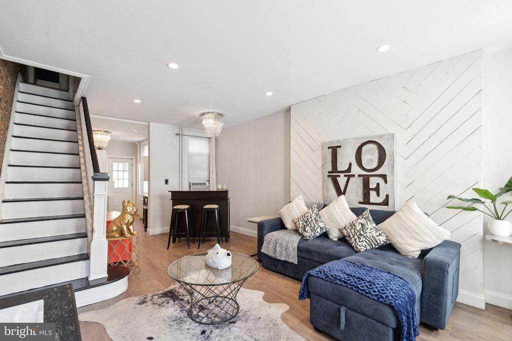 Foto principal - 2511 E Oakdale St