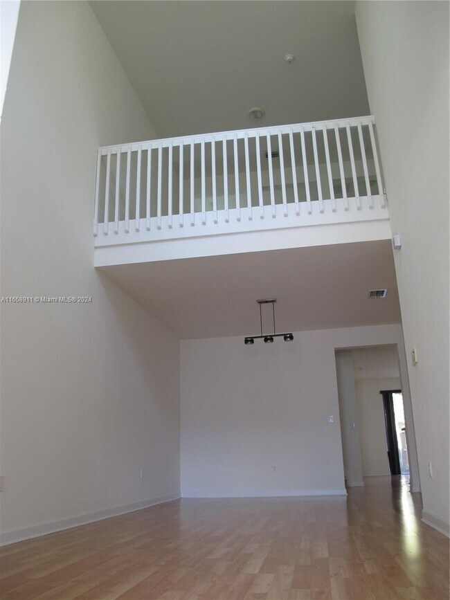 Building Photo - 10716 NW 76th Ln