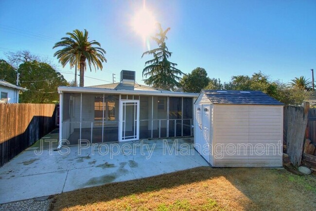 Building Photo - 3107 Del Paso Blvd