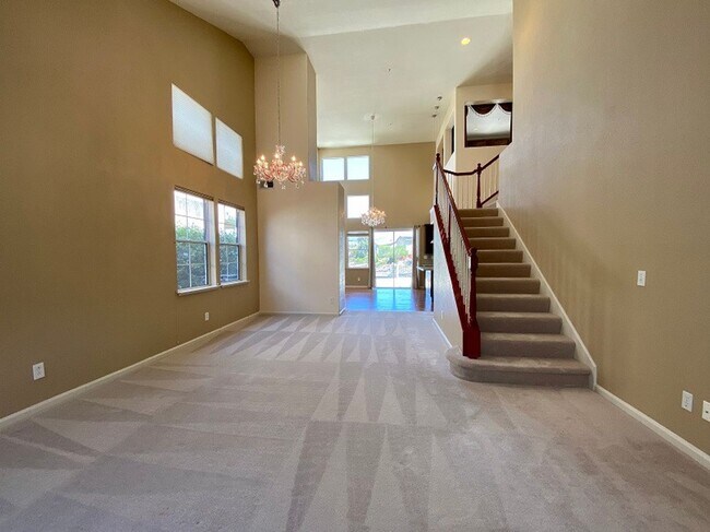 Foto del edificio - Beautiful Three Bedroom Napa Yacht Club Home