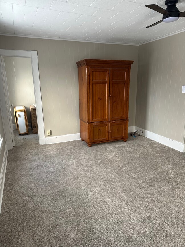 Building Photo - 2 Hanscom Ave