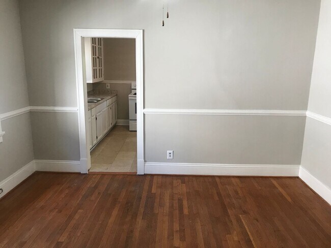 Foto del edificio - Great 2BR Bungalow in Brookland Park!