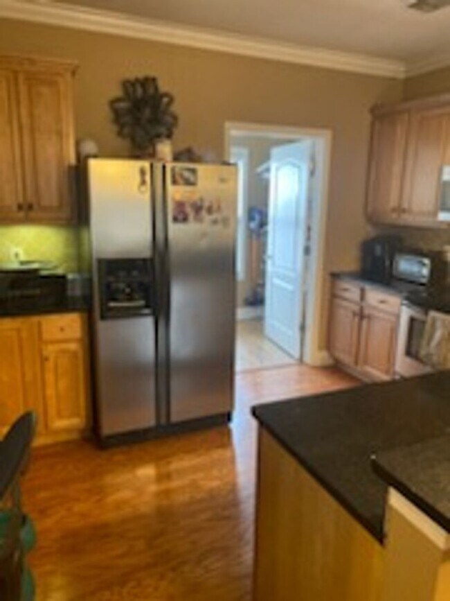 Foto del edificio - Fall 2026 Plainsview Condos