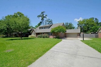 Building Photo - 3202 Bayou Dr