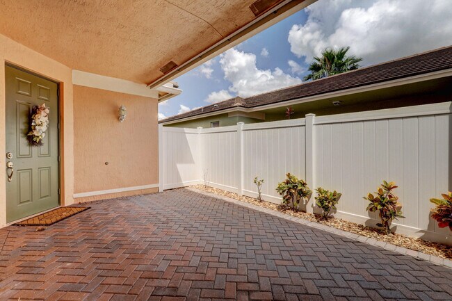 Foto del edificio - 9516 SW Flowermound Cir