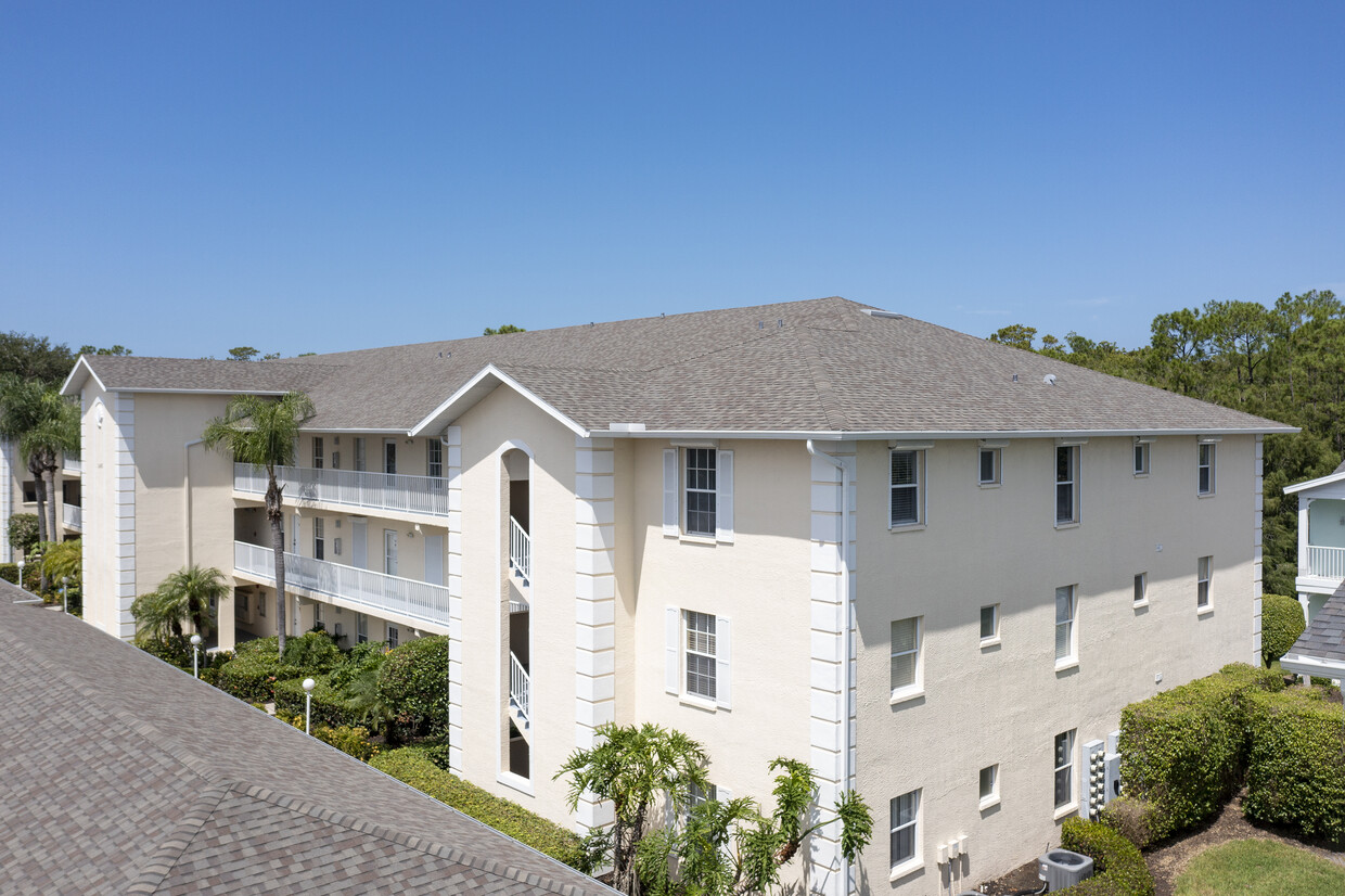 top floor, corner unit - 3245 Cypress Glen Way