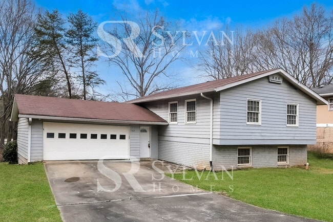 Photo - 1464 Patricia Dr House