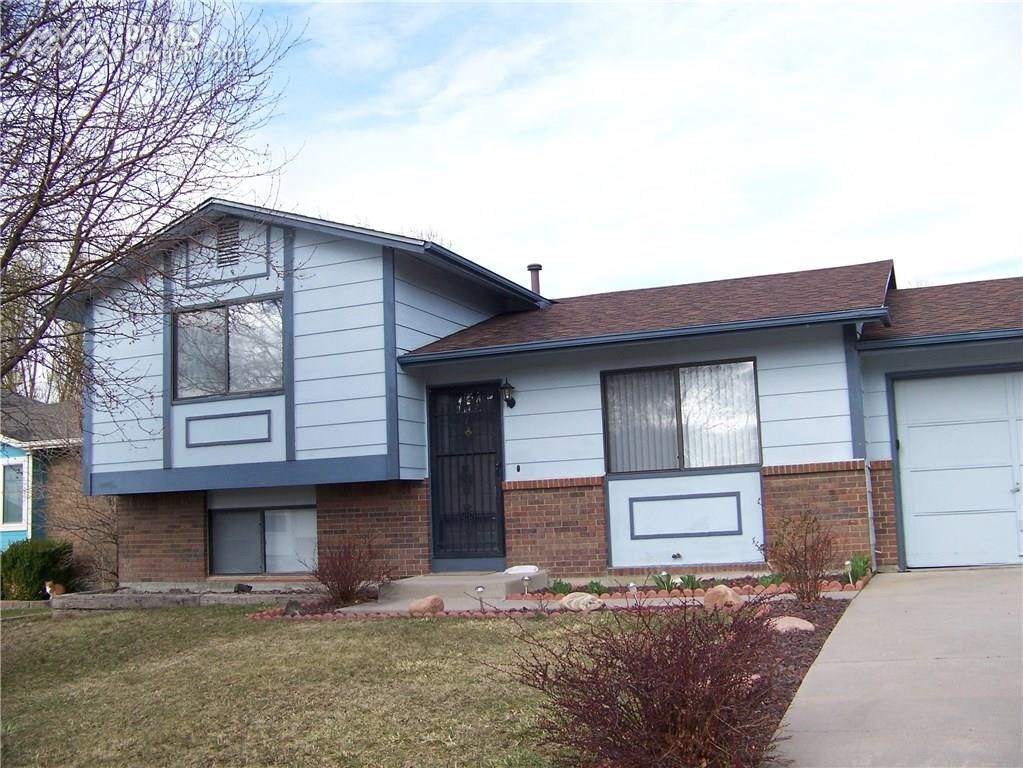 Foto principal - 7360 Songbird Dr