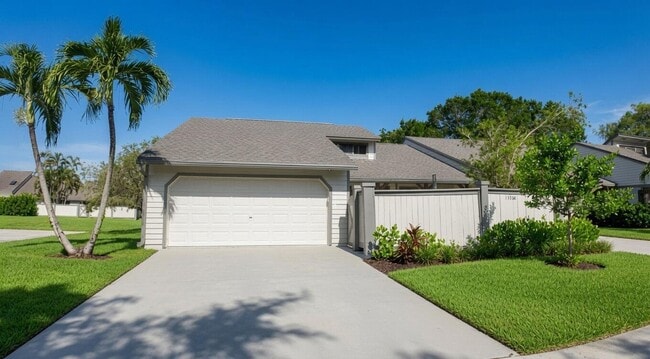Photo - 13368 Bedford Mews Ct (Wellington, FL) Townhome