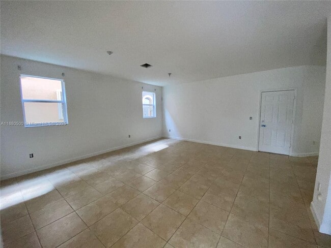 Foto del edificio - 11289 NW 44th Terrace