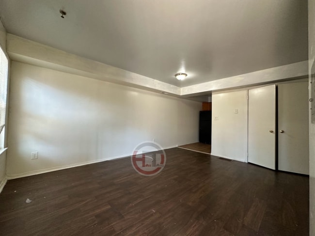 Foto del edificio - 2000 Mapes Ave