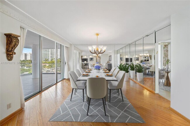 Foto del edificio - 19707 Turnberry Way
