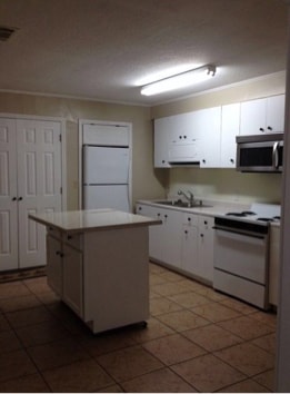 Photo - 312 N 19th Ave House