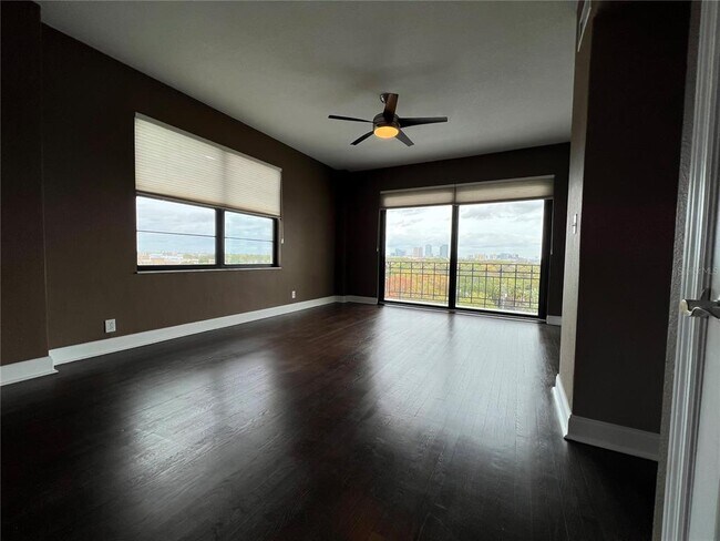 Building Photo - 2109 Bayshore Blvd