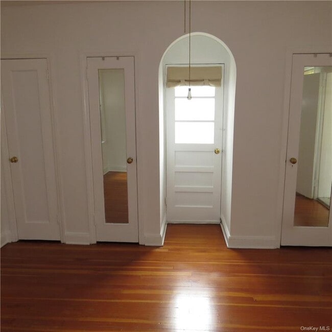 Building Photo - 6029 Delafield Ave