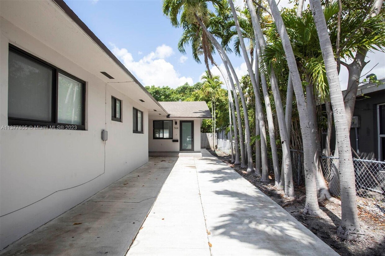 744 NW 31st Ave Unit 1, Miami, FL 33125 Apartment for Rent in Miami
