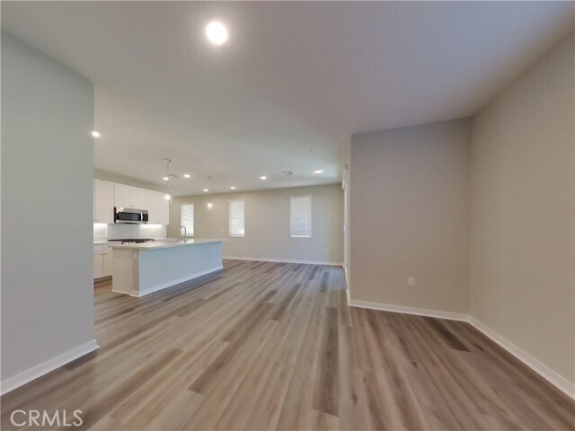 Building Photo - 28193 Cookhouse Ln