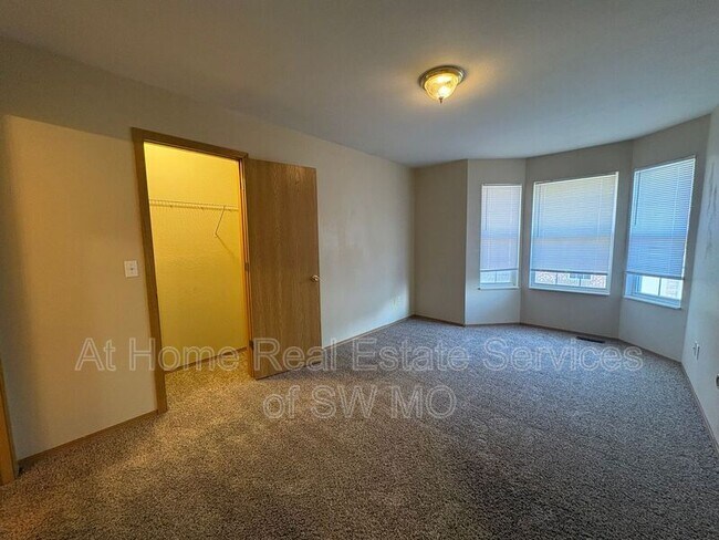 Foto del edificio - 1410 Frosty Dr