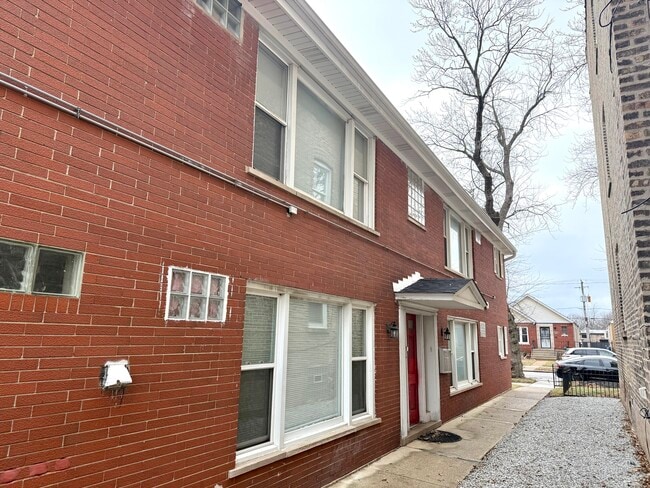 Foto del edificio - 11137 S Emerald Ave