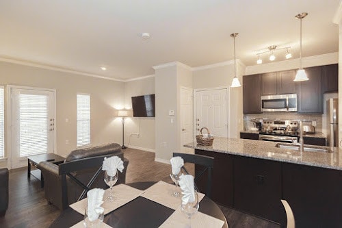 Building Photo - Village of Hampton Cove