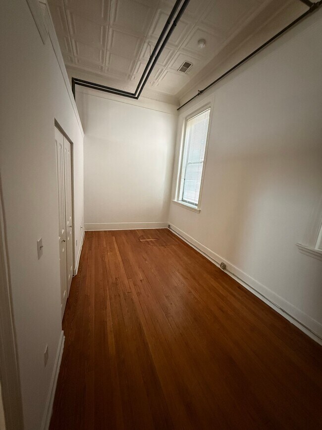 Foto del edificio - 1312 Guilford Ave