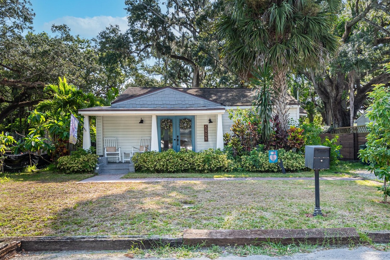 Primary Photo - Seminole Heights Bungalow