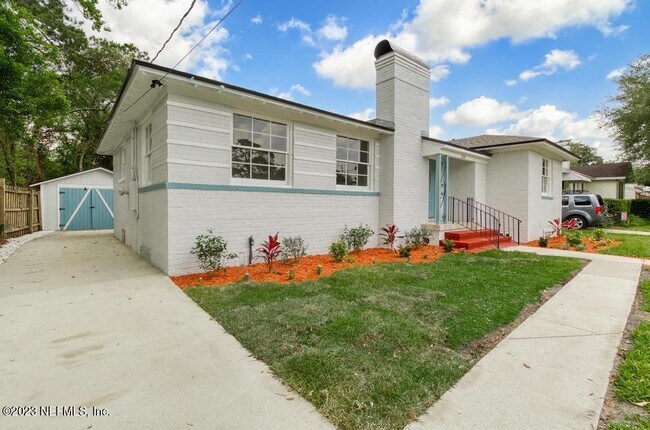 Foto del edificio - 2115 Traymore Rd