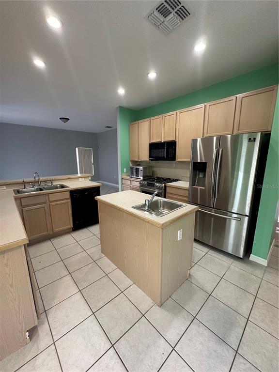 Foto del edificio - 2569 Aster Cove Ln