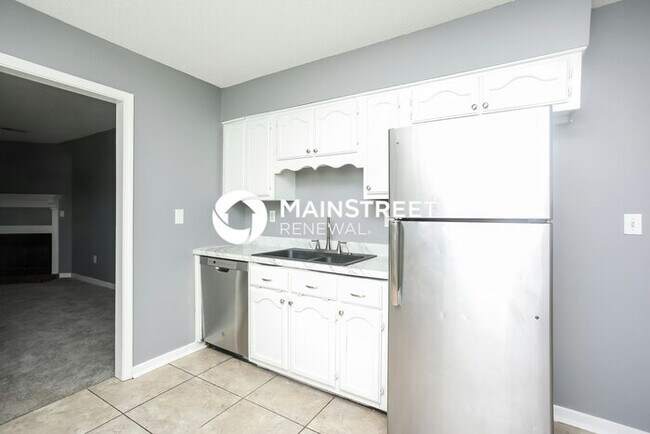 Foto del edificio - 4 Bedroom Pet-Friendly Home in Horn Lake, MS with Main Street Renewal